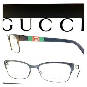 Gucci Glasses GG4214 Black.  Includes case.